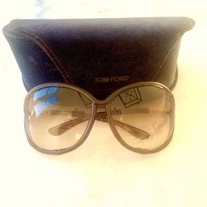 Authentic Tom Ford Raquel Bamboo Brown Gradient Sunglasses